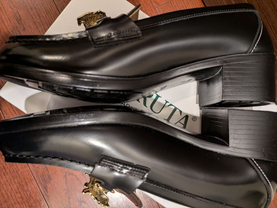 ●新品未使用　SIIILON HARUTA 猫ローファー　25cm　Lucy