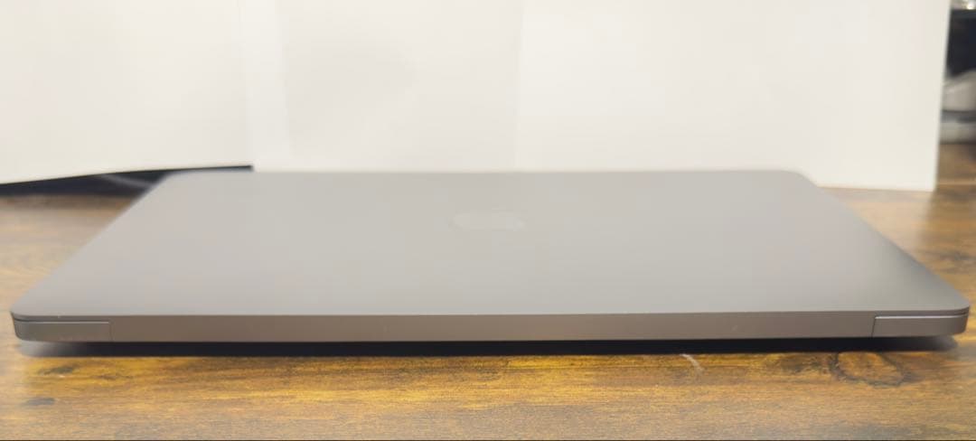 MacBook Air M1 13インチ