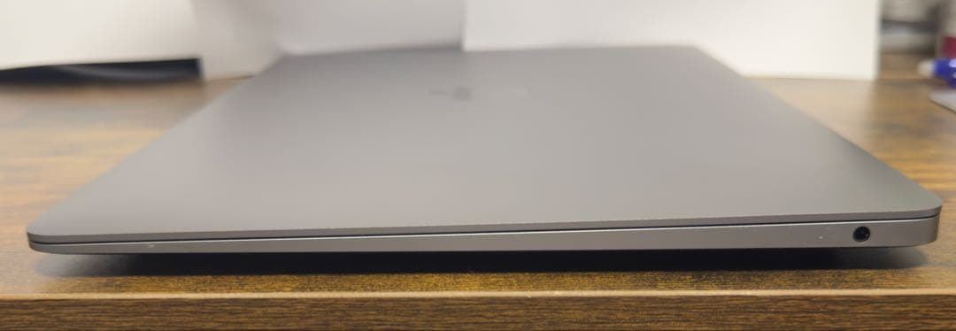 MacBook Air M1 13インチ