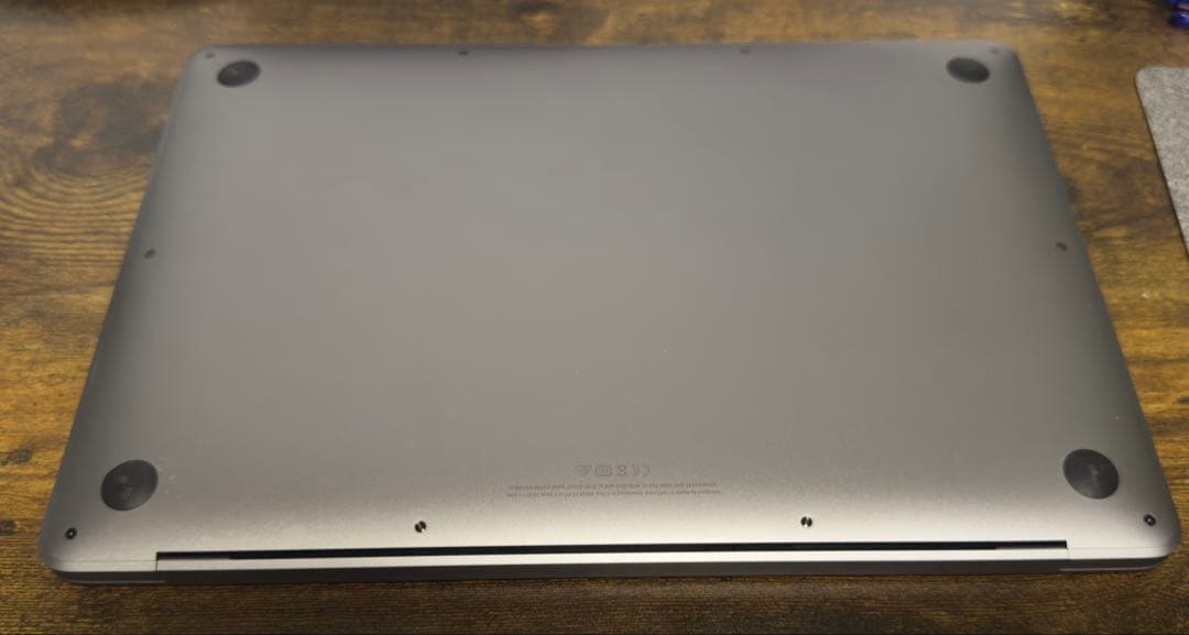 MacBook Air M1 13インチ