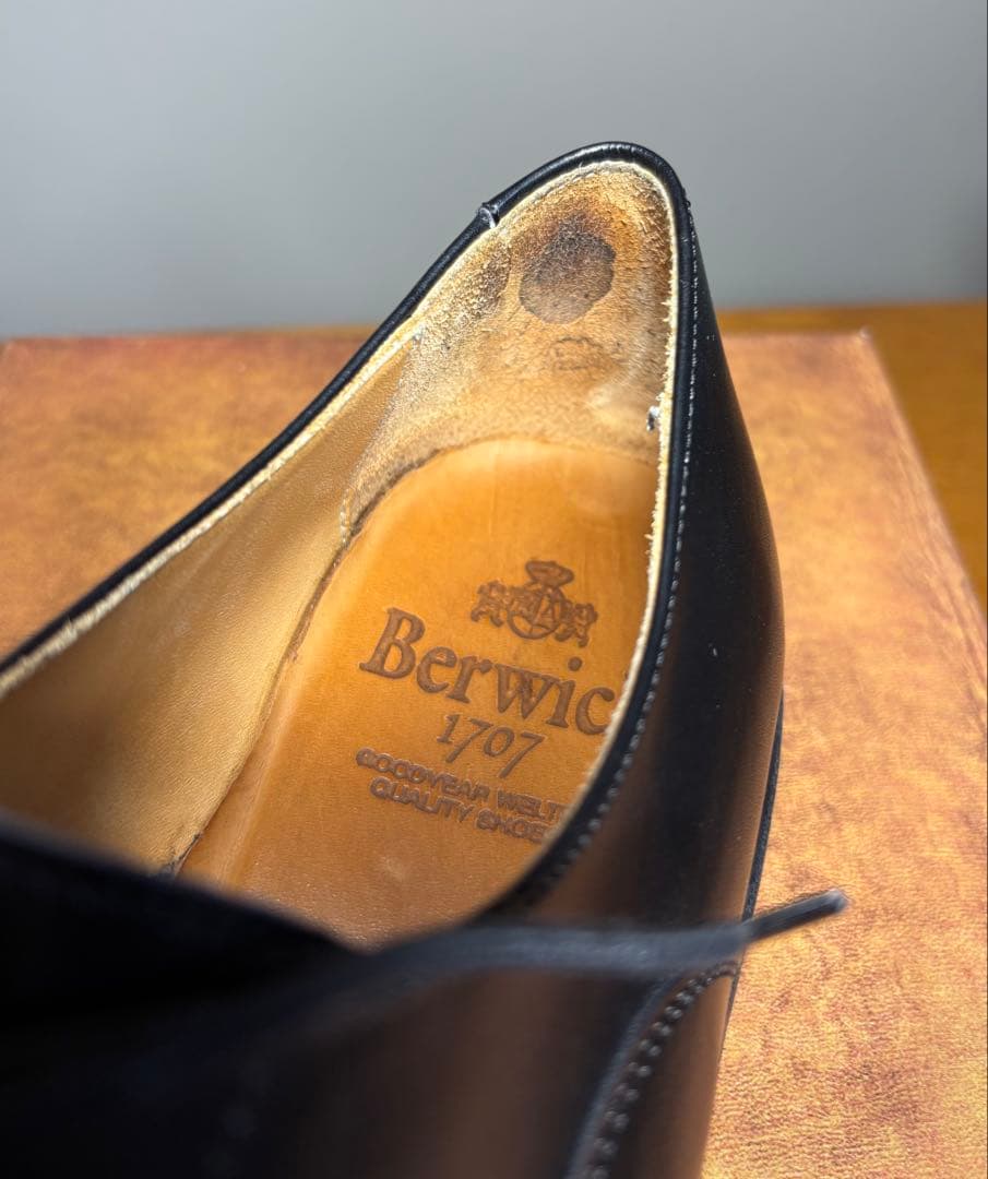 【えいPたん】Berwick 5224BCVI ストレートチップブラック