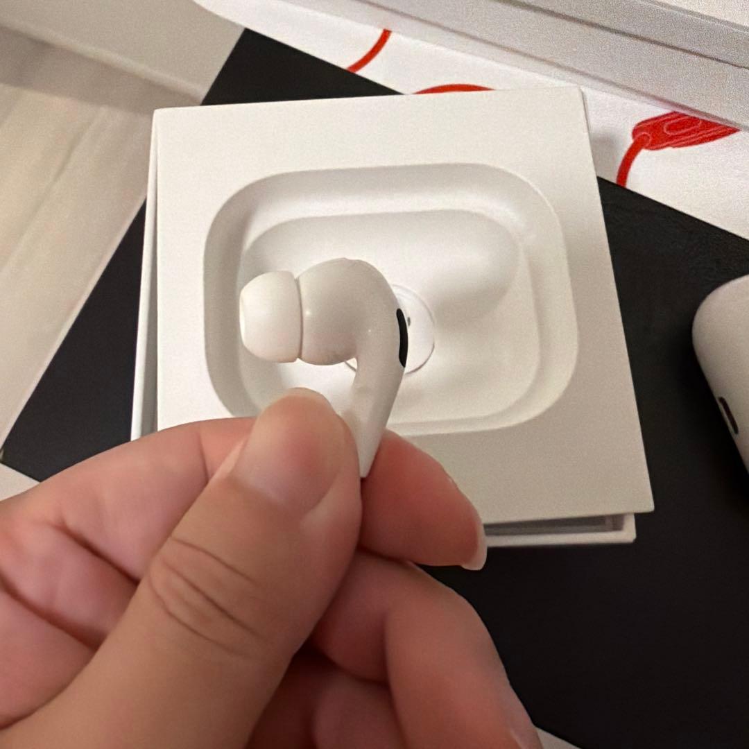 タ*ン様 Apple AirPods Pro (第2世代) 本体
