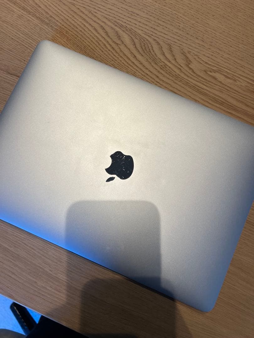 MacBook Pro M1 メモリ8GB ストレージ256