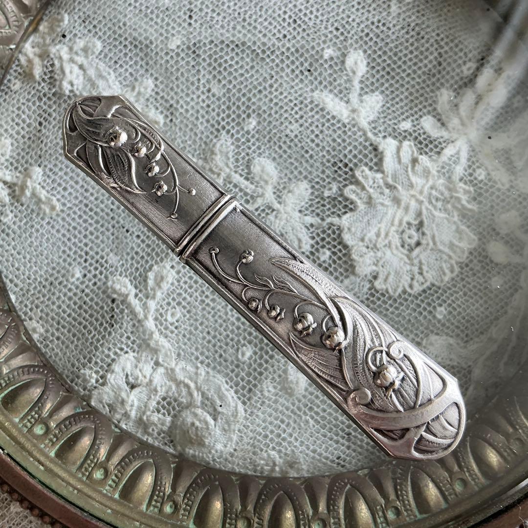 フランスアンティーク　すずらん　ニードルケース＆目打ち　シルバープレート　鈴蘭