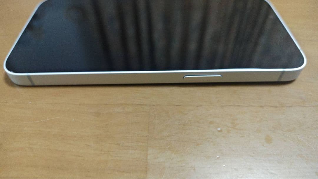 スマートフォン本体 Apple iPhone 16e