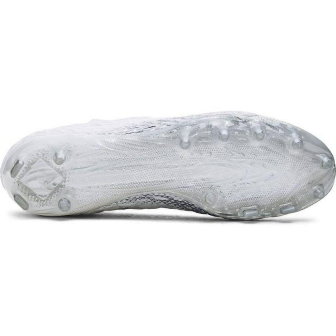 アンダーアーマー 28 スポットライト アメフト スパイク シューズ 白 靴