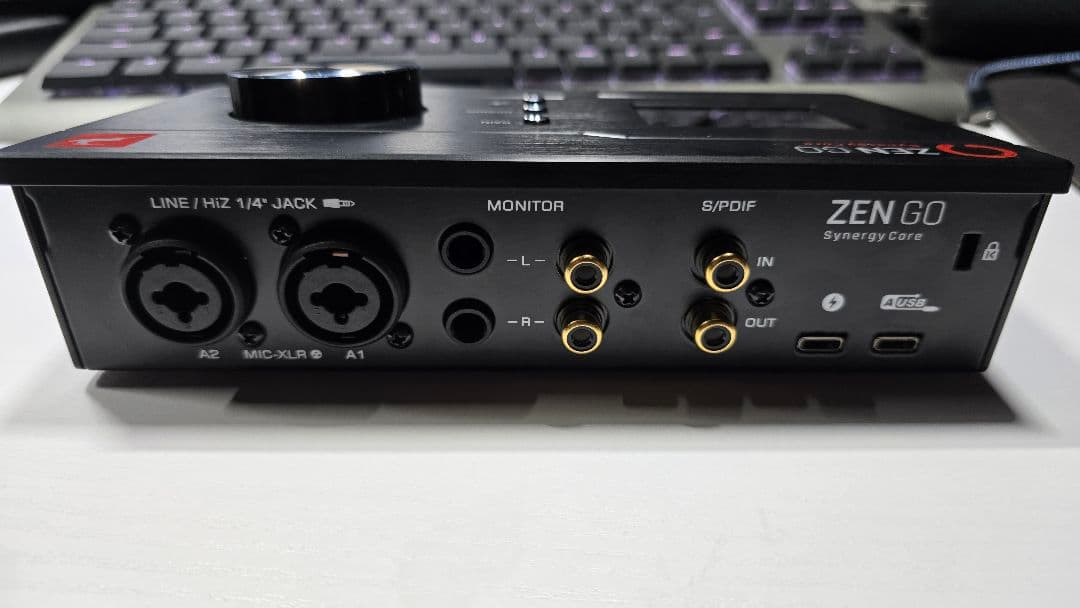 Antelope Audio Zen Go USBモデル　本体のみ