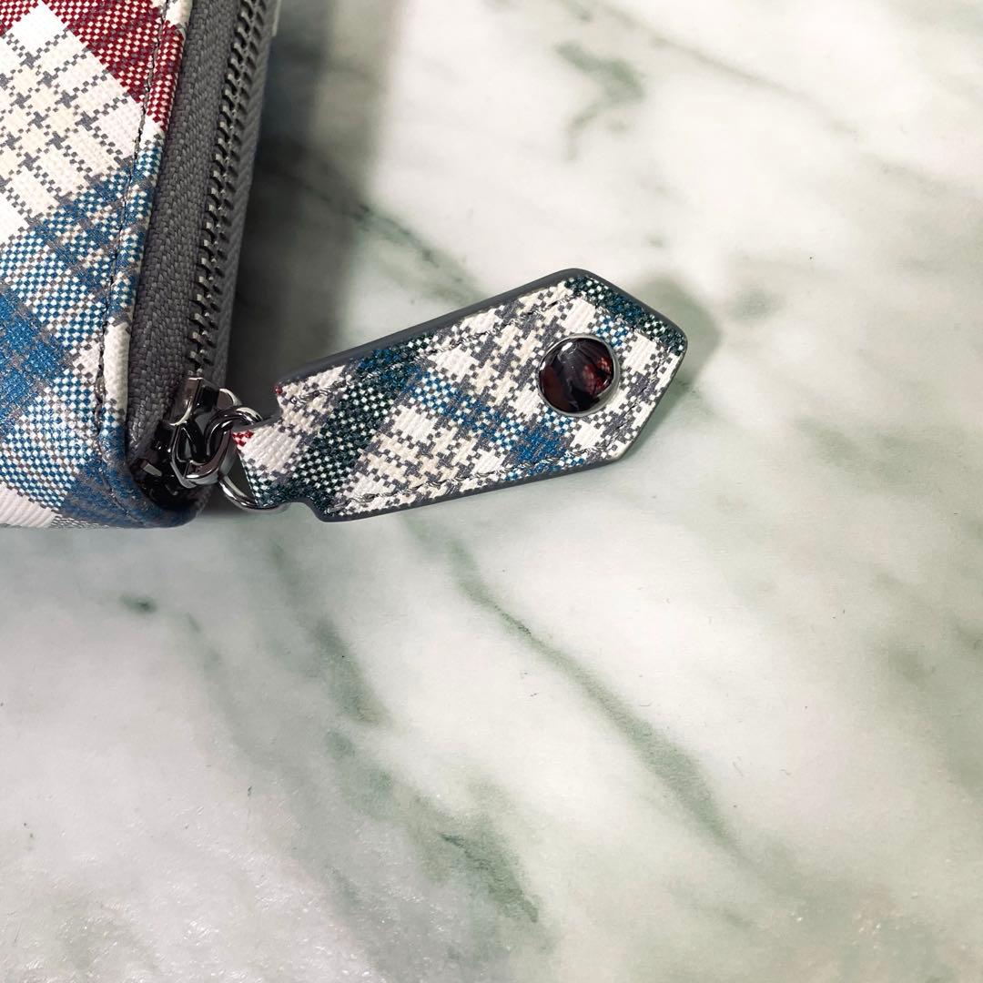 【新品】Vivienne Westwood長財布レディース　マルチカラーチェック