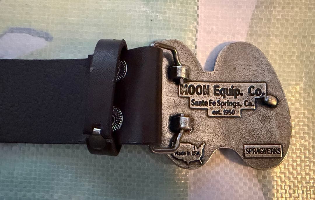 MOONEYES ムーンアイズ 金属製 バックル & ベルト 超レア