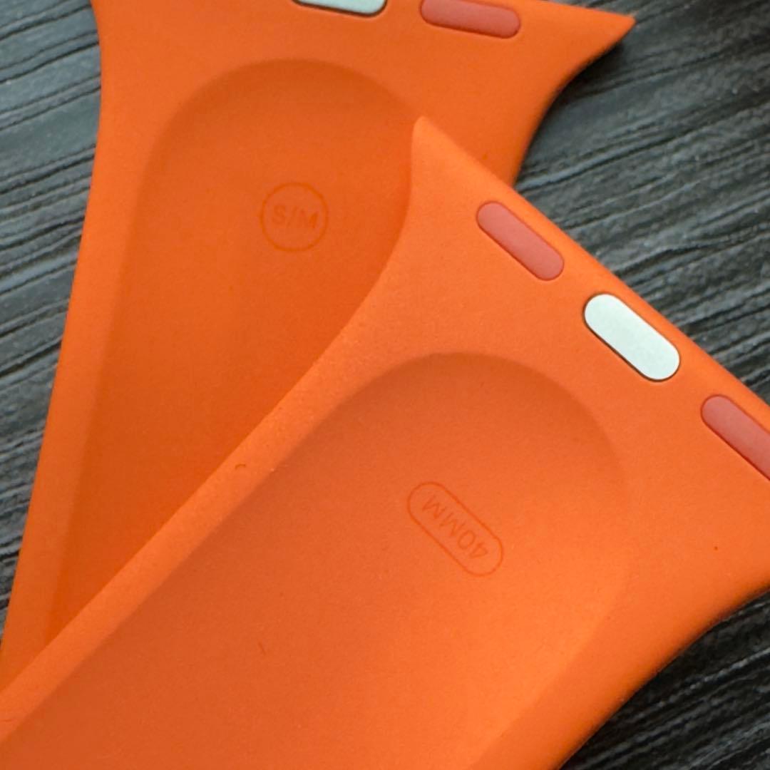 2641 ほぼ未使用　Apple Watch エルメス　オレンジ　シリコン