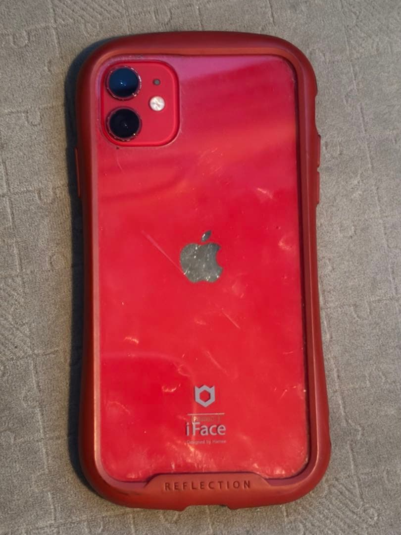 iPhone 11 レッド iFaceケース付き 64GB