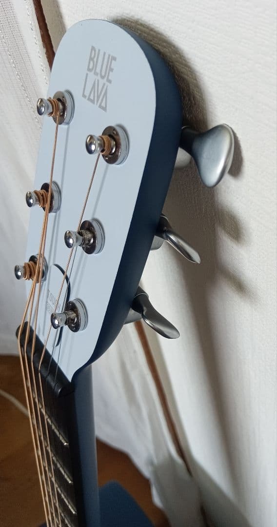 【新品同様 】エレアコ LAVA MUSIC BLUE LAVA Touch