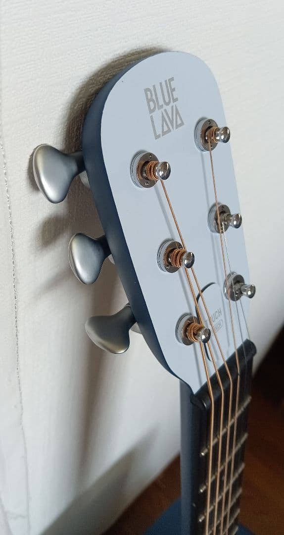 【新品同様 】エレアコ LAVA MUSIC BLUE LAVA Touch