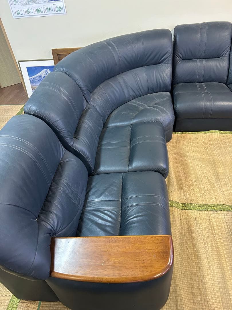く*う様 ダークブルー レザー コーナーソファ