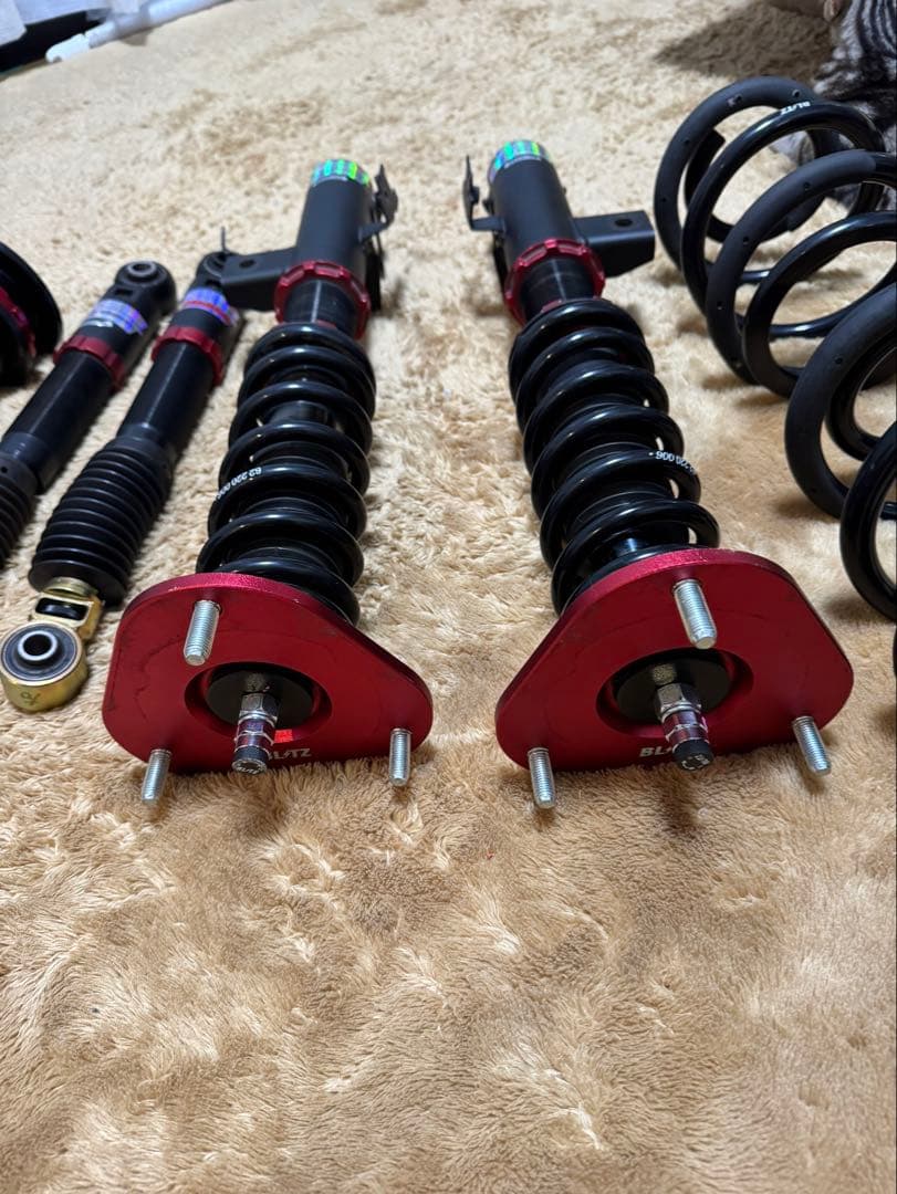 30ヴェルファイア　ブリッツ車高調