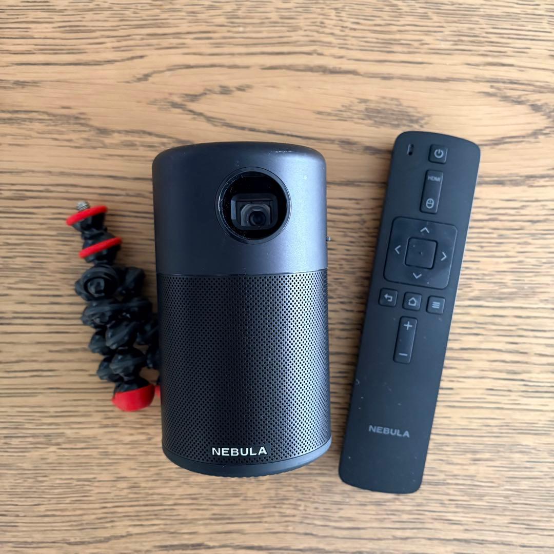 【動作確認済】Anker Nebula プロジェクター＋純正リモコン＋ミニ三脚