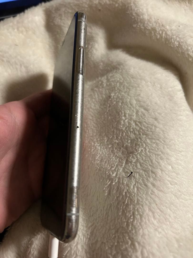 【値下げ】iPhone11Pro　64GB 本体 iPhone 携帯 電話