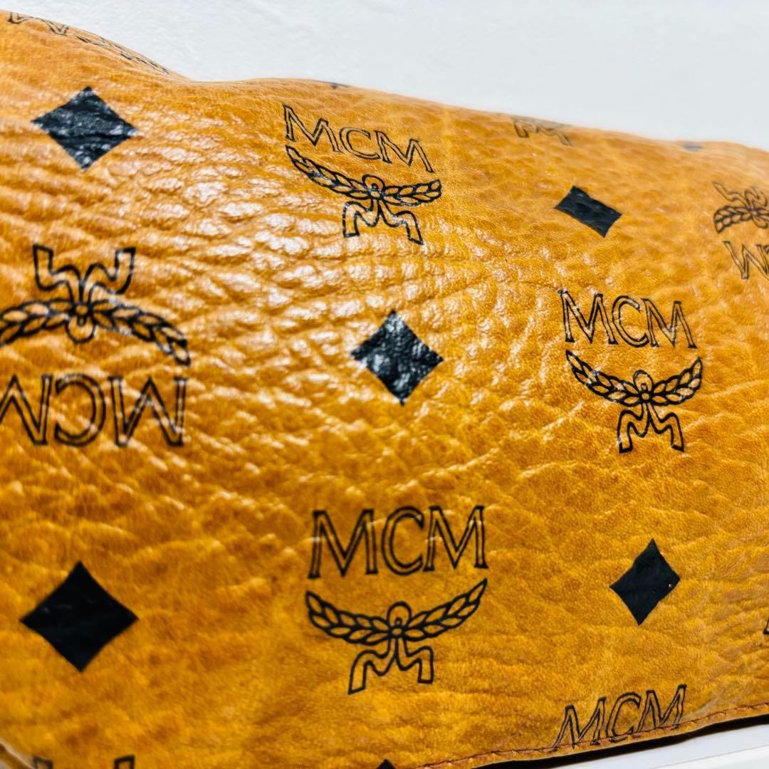 希少 大人気 MCM ヴィセトス レザー ウエストポーチ ボディバッグ ロゴ