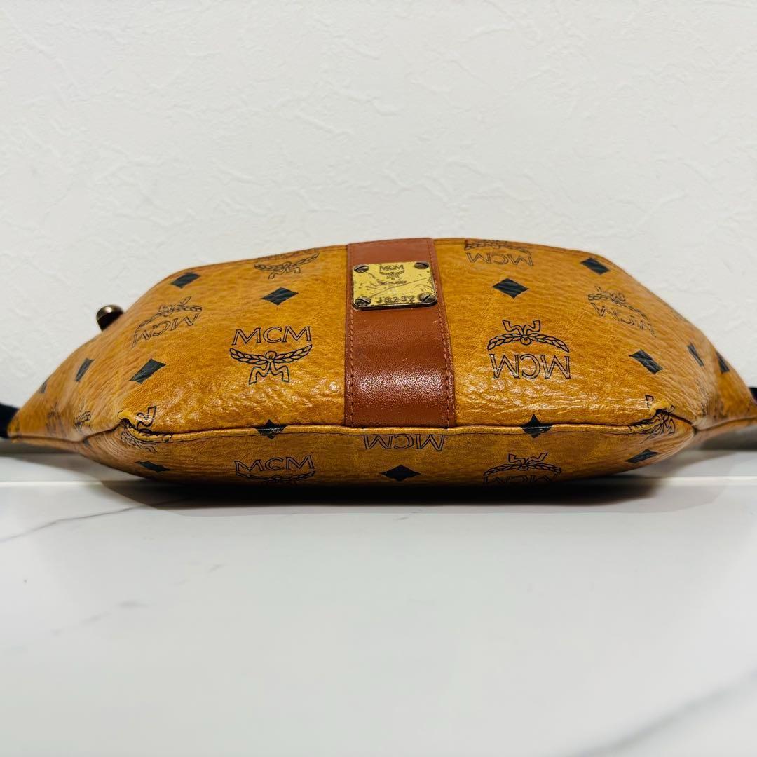 希少 大人気 MCM ヴィセトス レザー ウエストポーチ ボディバッグ ロゴ