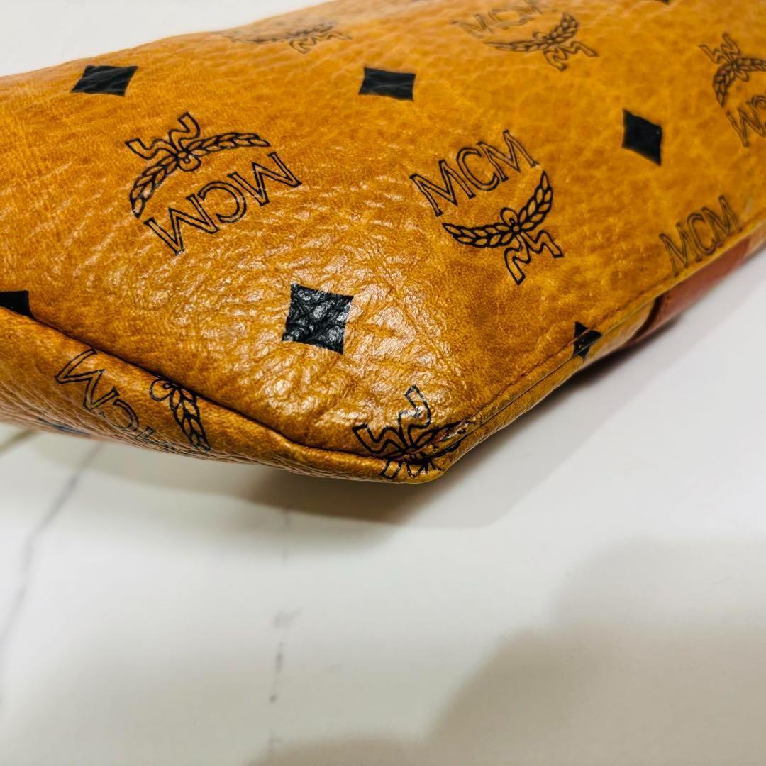 希少 大人気 MCM ヴィセトス レザー ウエストポーチ ボディバッグ ロゴ