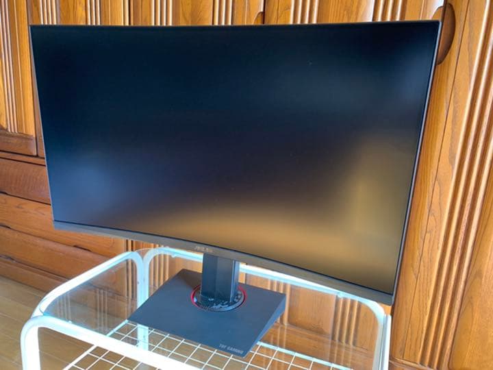 ASUS VG32VQ 曲面ゲーミングディスプレイ