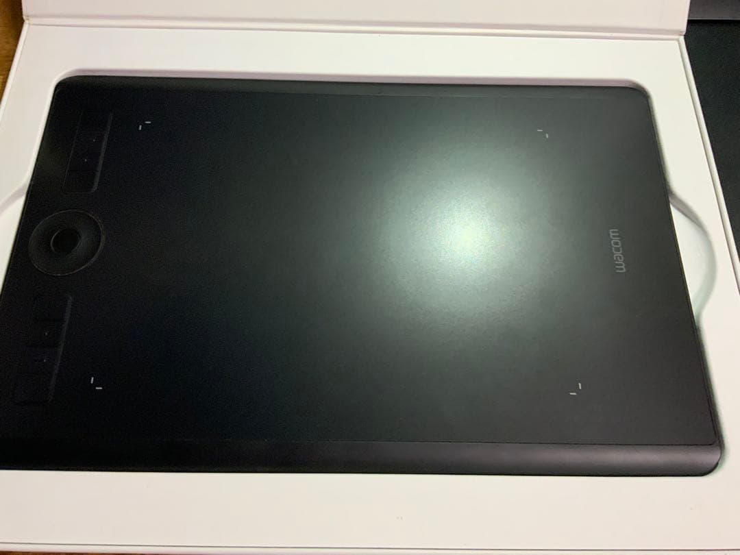 Wacom Intuos Pro Medium PTH-660 箱あり・替え芯付