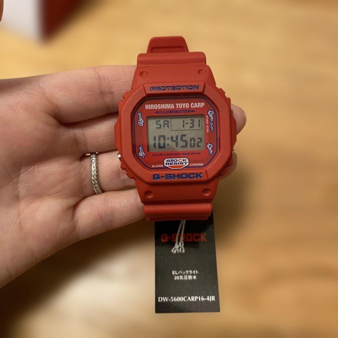 【新品未使用】広島東洋カープG-SHOCK レッド