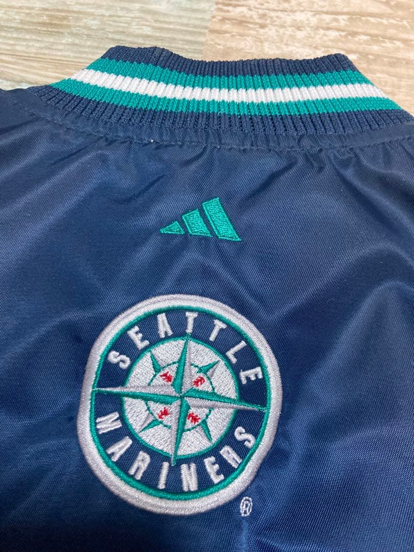 激レア新品タグ付adidas製シアトルMARINERS 上下　スタジャンセット