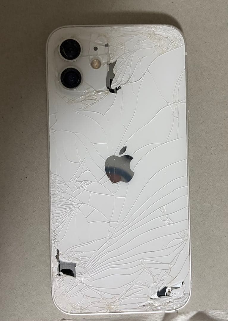 iPhone 12 白 64GB SIMフリー