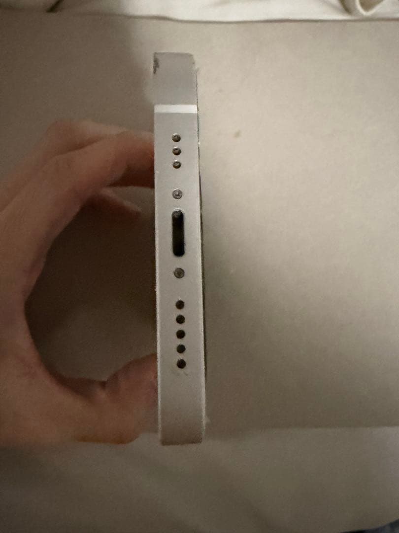 iPhone 12 白 64GB SIMフリー