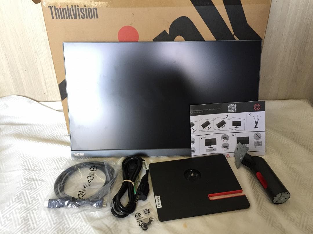 Lenovo ThinkVision S24i-30 モニター（23.8インチ）