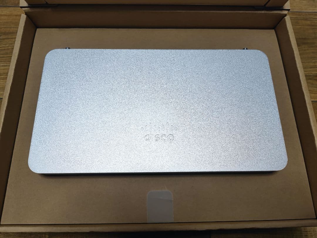 ルーター・ネットワーク機器 Cisco Meraki MX67W