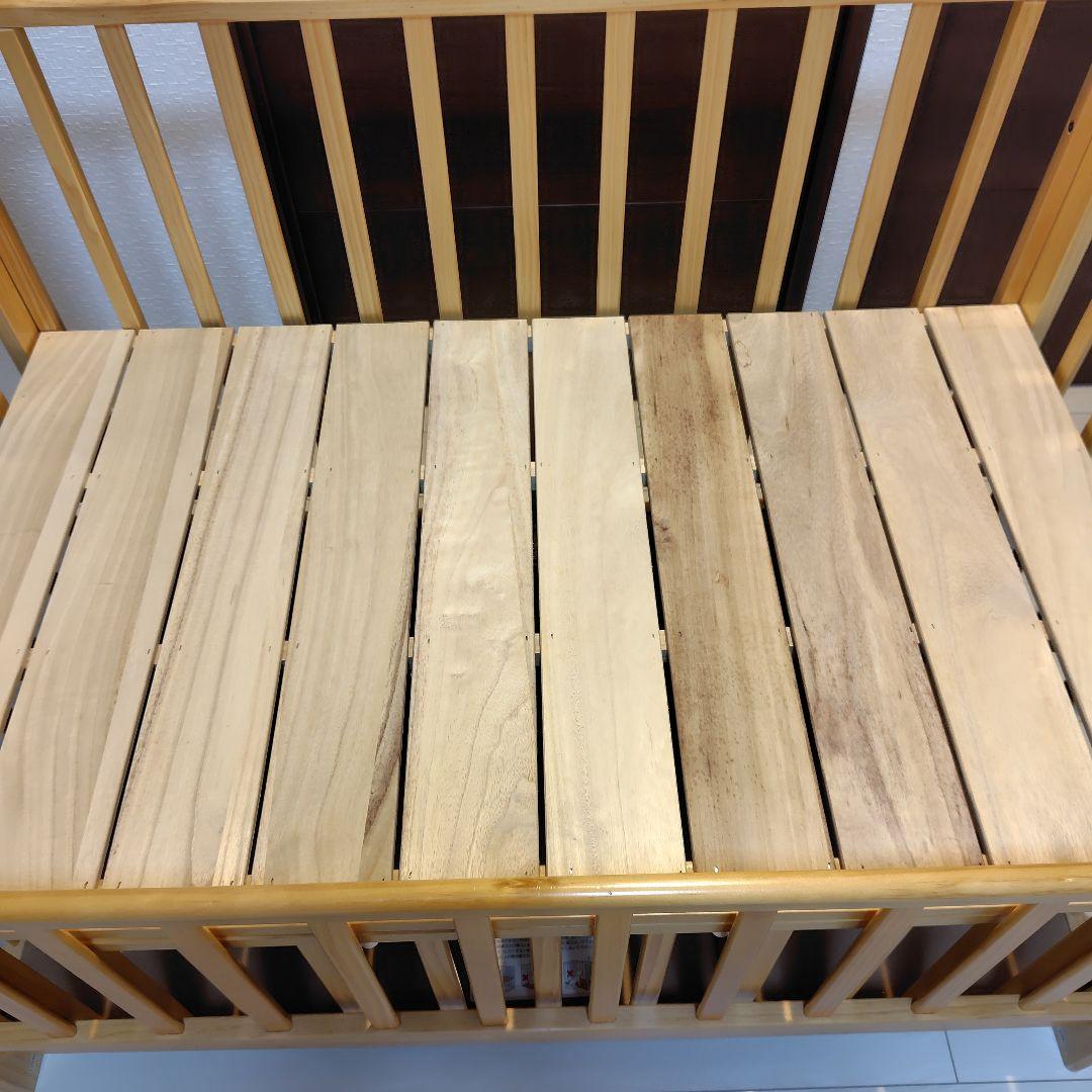 カトージ　木製ベビーベッド 下段収納付き