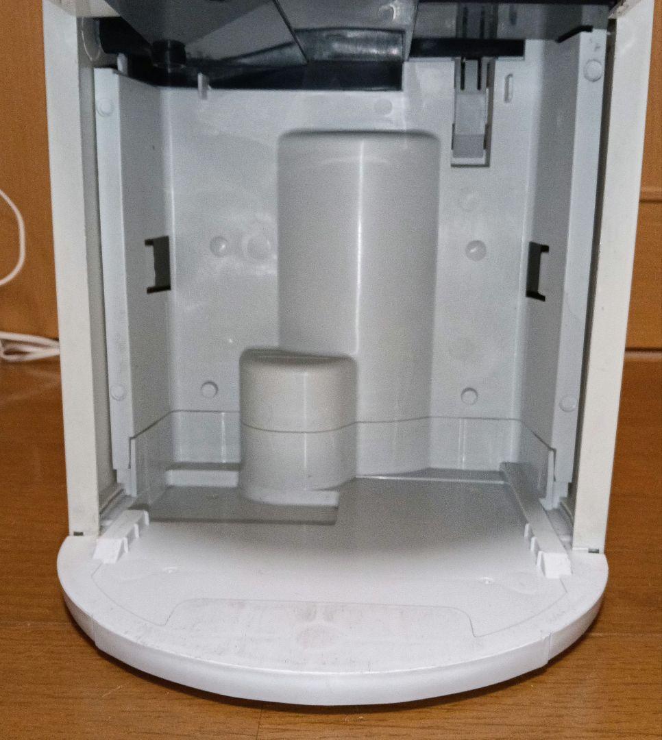 CORONA　衣類乾燥除湿機。 2018年製。