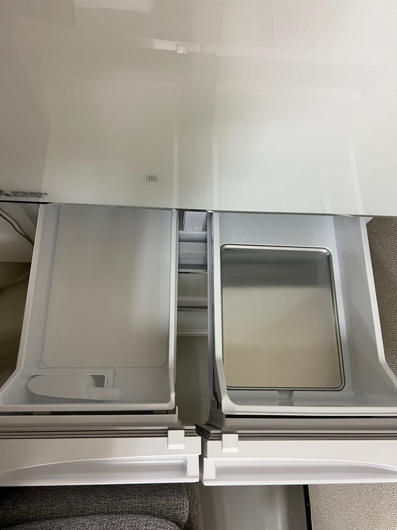 ファミリー　冷蔵庫　５ドア