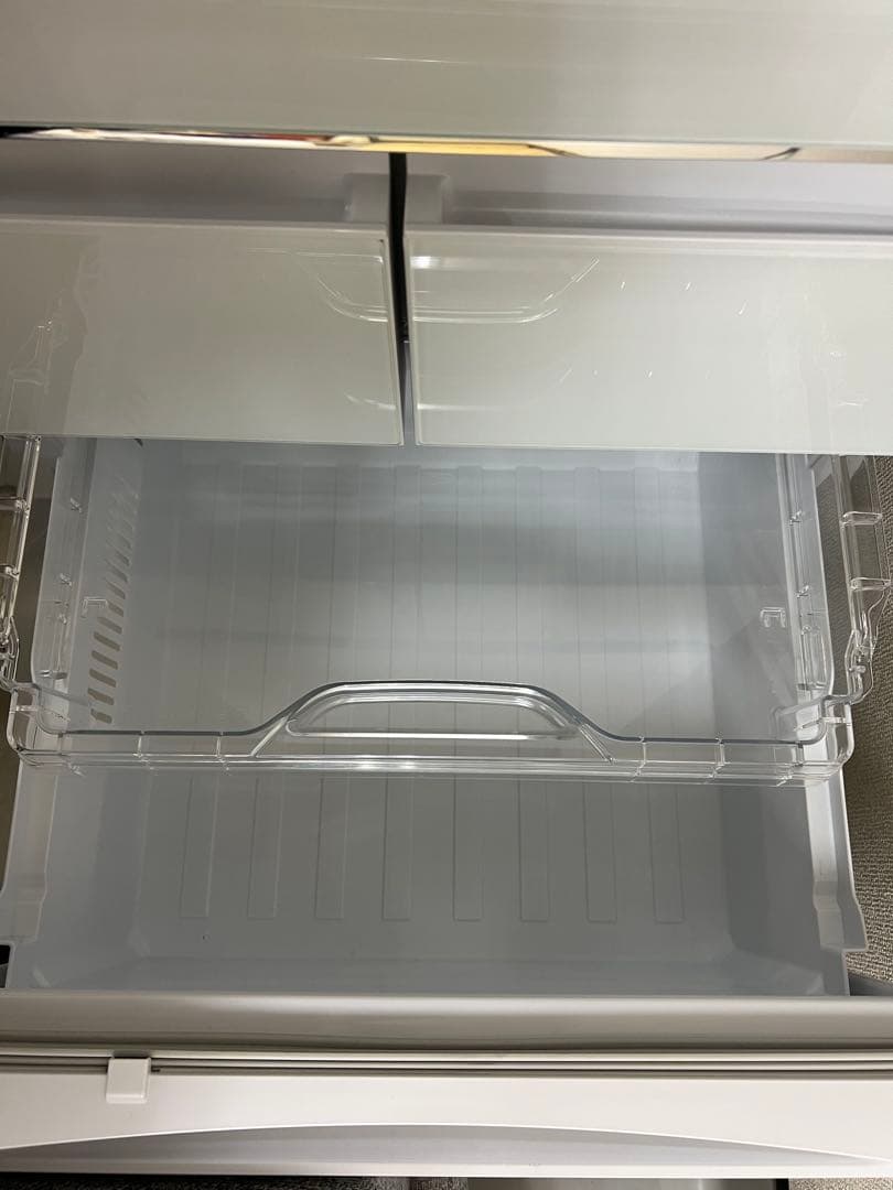 ファミリー　冷蔵庫　５ドア