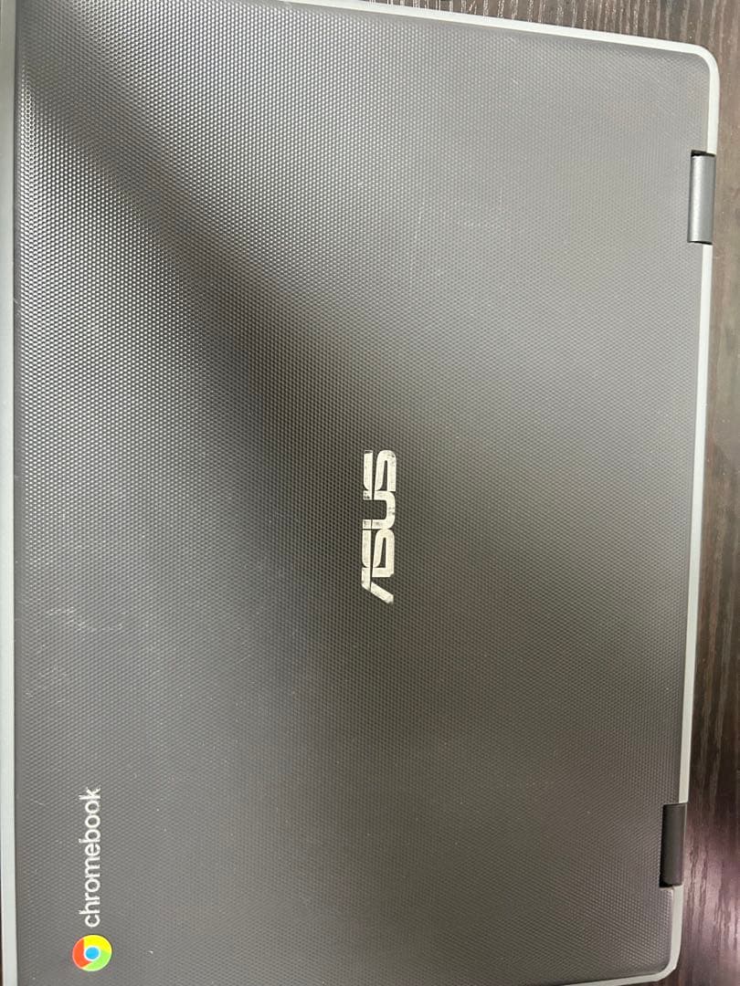 Chromebook本体 ASUS Chromebook CR1100FKA