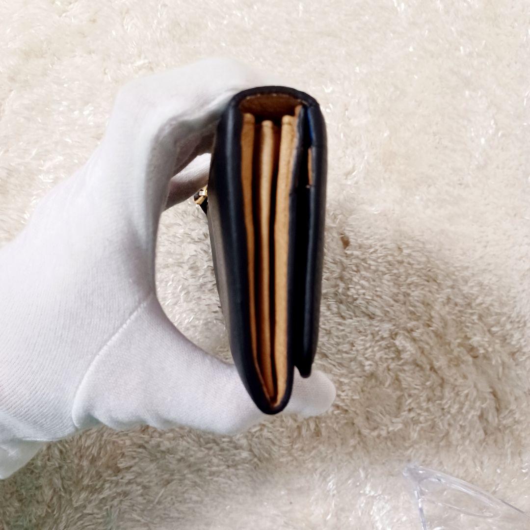 ✨ユリ　リリー✨　プラダ　PRADA　サフィアーノ　長財布　ブラック