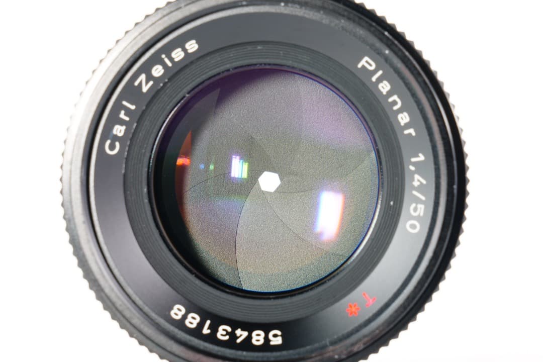 【極美品】Carl Zeiss Planar 50mm F1.4 AEJ 188