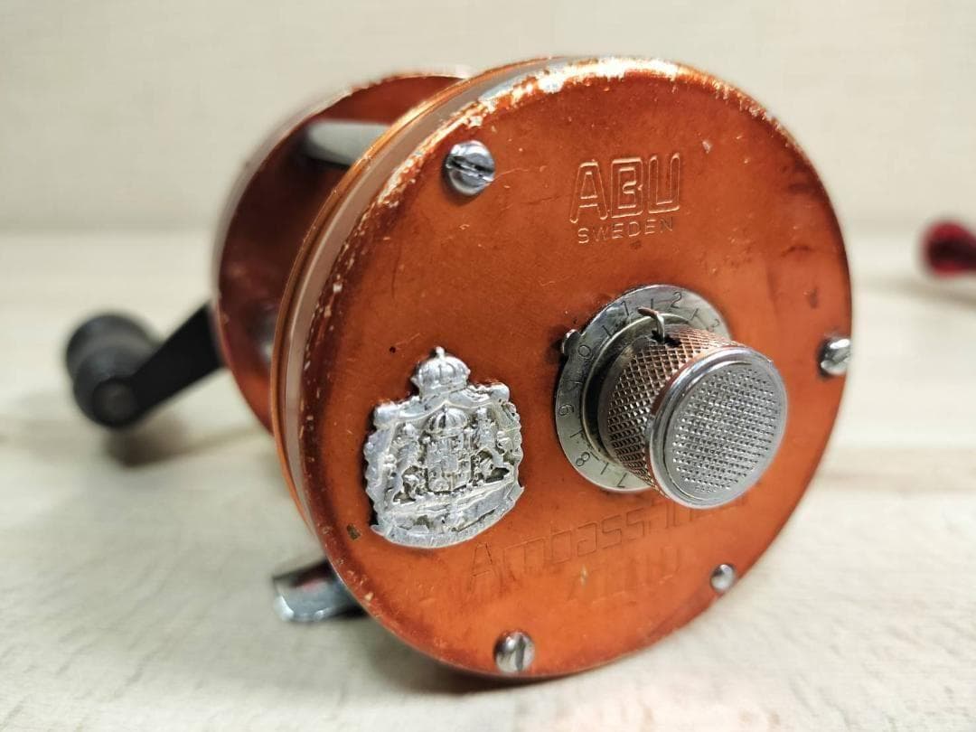 ☆ABU GARCIA アブ アンバサダー 4000D　ビンテージリール　橙