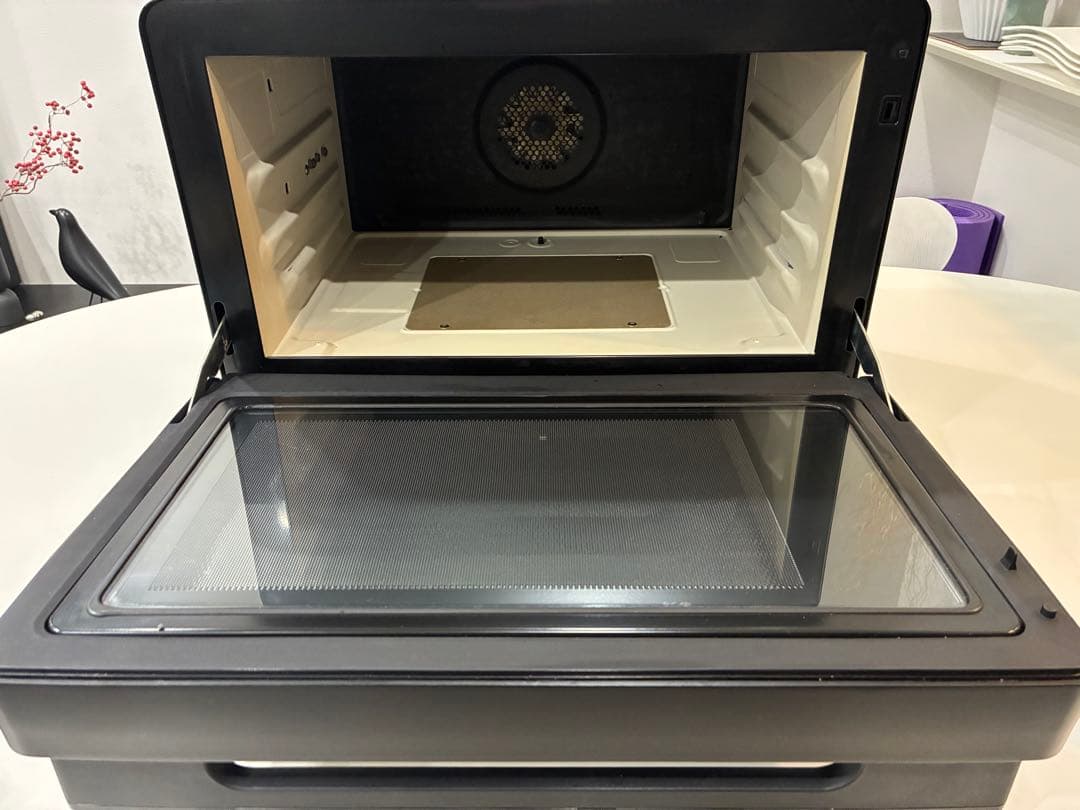 HITACHI ヘルシーシェフMRO-W10Z-K 黒皿2枚新品