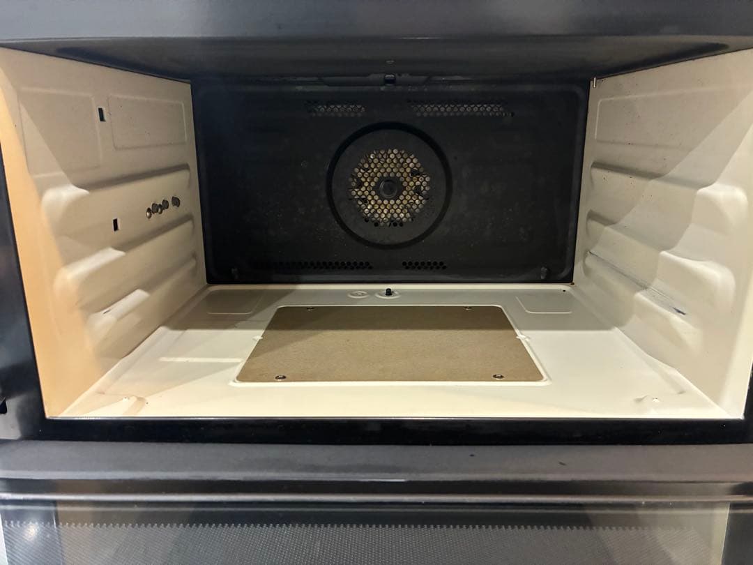 HITACHI ヘルシーシェフMRO-W10Z-K 黒皿2枚新品