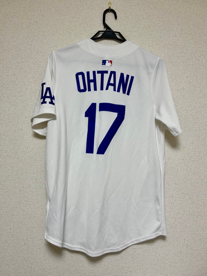ドジャース　大谷　ユニフォーム　17