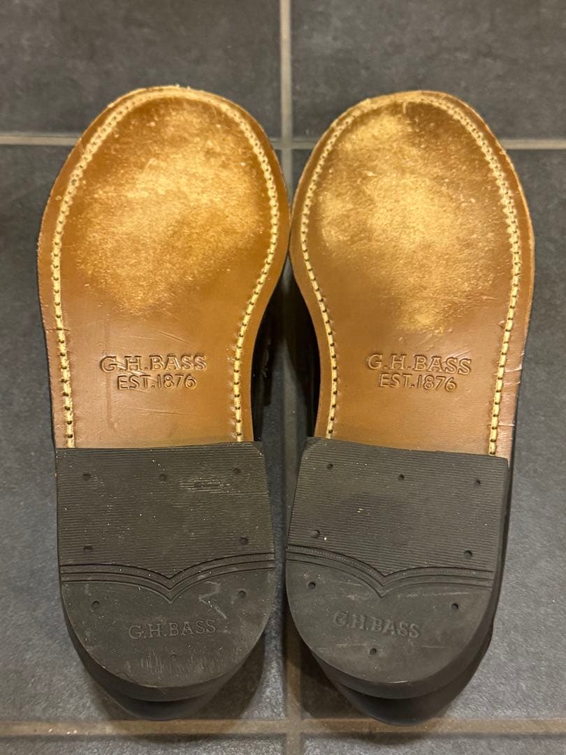 G.H. BASS ブラックレザー ローファー