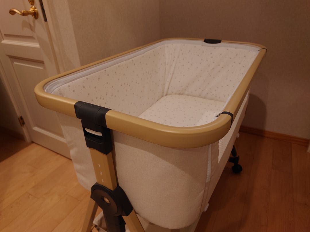 H　HZDMJ ベビーベッド ベージュ(カーキ)