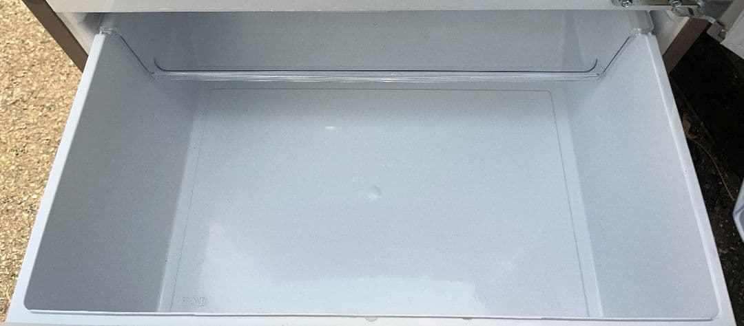 特価三菱大型3ドア冷凍冷蔵庫　真ん中野菜室ガラスシェルフ自動製氷機能　19年製