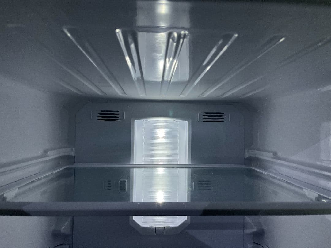 特価三菱大型3ドア冷凍冷蔵庫　真ん中野菜室ガラスシェルフ自動製氷機能　19年製