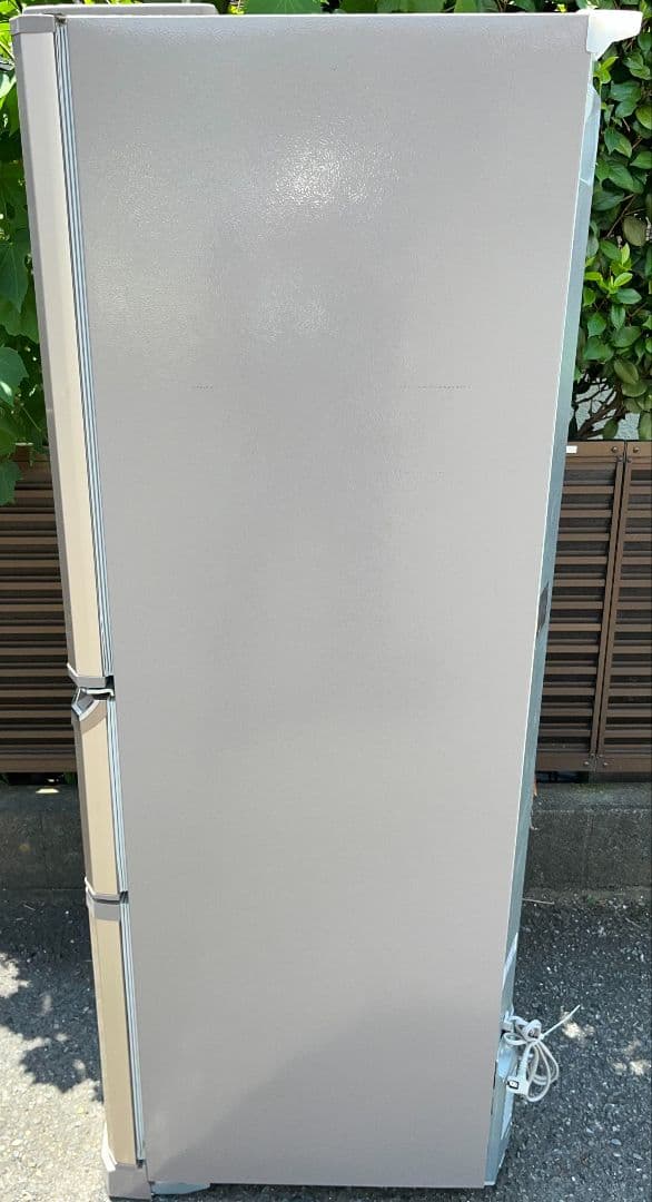 特価三菱大型3ドア冷凍冷蔵庫　真ん中野菜室ガラスシェルフ自動製氷機能　19年製