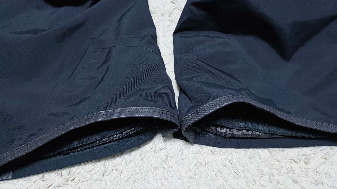 【 VOLCOM ボルコム】 スノーボードウェアパンツ ズボン ゴアテックス 黒