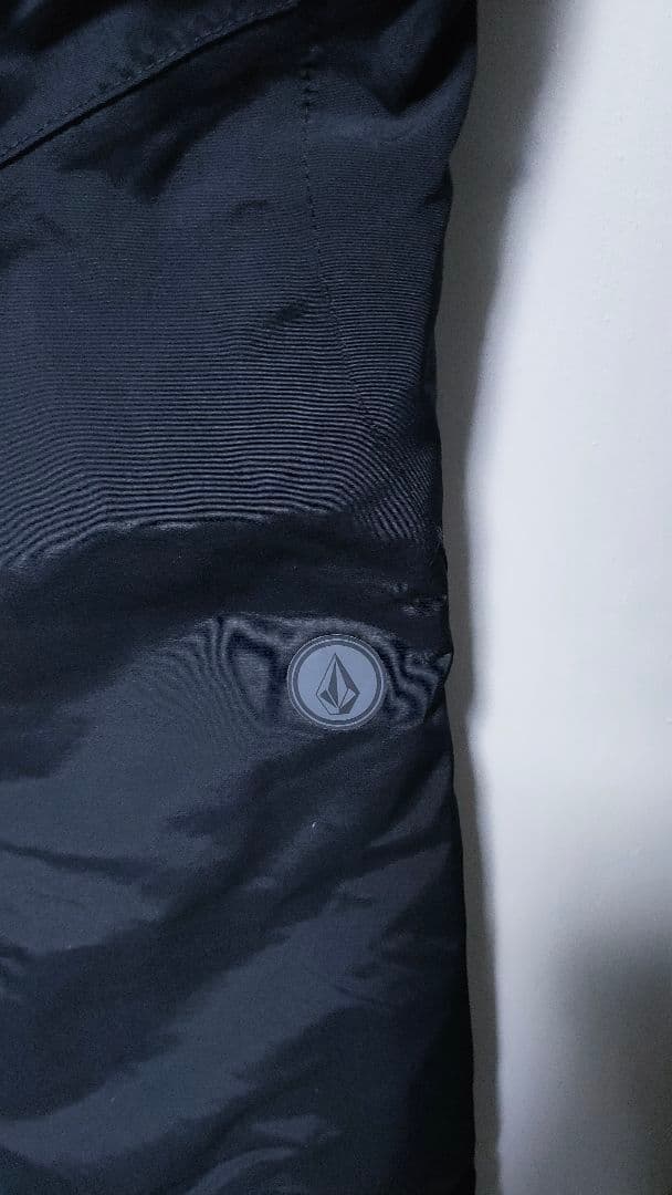 【 VOLCOM ボルコム】 スノーボードウェアパンツ ズボン ゴアテックス 黒
